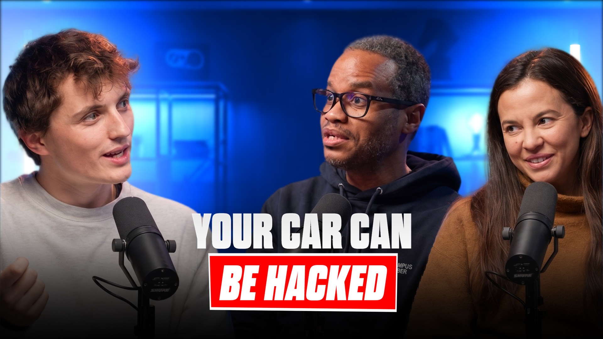 Miniature podcast à trois personnes en anglais : « your car can be hacked »